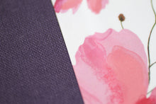 Cargar imagen en el visor de la galería, Biblia Reina Valera 1960 letra grande tela azul púrpura con flores
