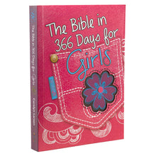 Cargar imagen en el visor de la galería, The Bible in 366 Days for Girls Paperback

