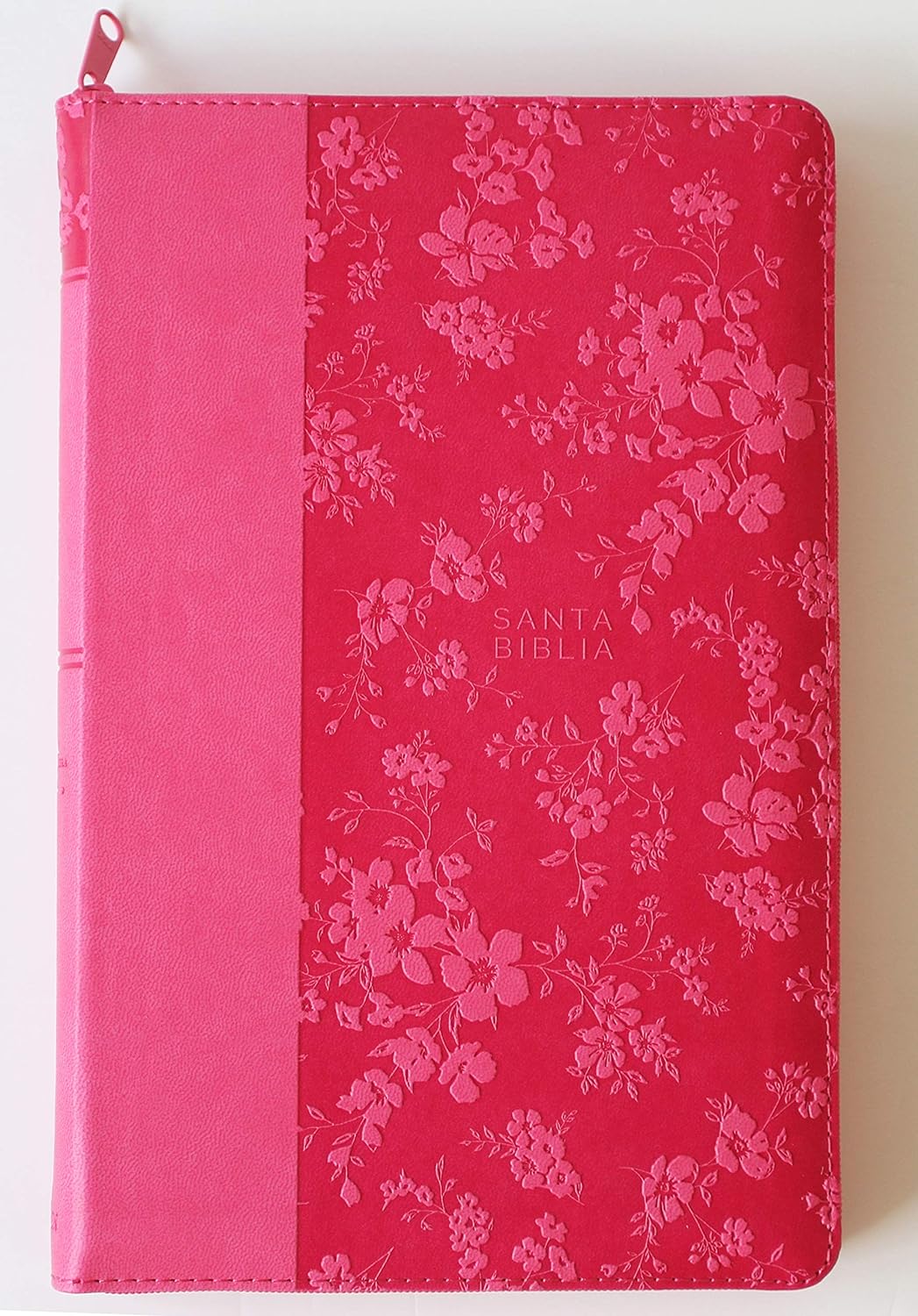 Biblia Reina Valera 1960 letra grande. Símil piel fucsia, cremallera, índice, ma nual / Spanish Bible RVR 1960. Handy Size, Large Print, Leathersoft