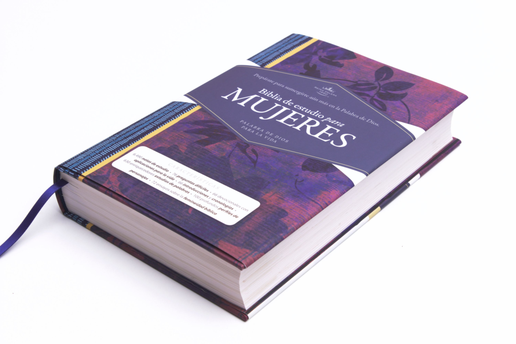 Biblia de Estudio para Mujeres.