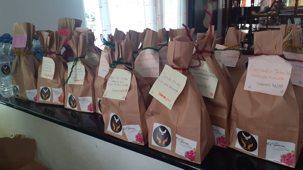Donaciones Por Las Naciones