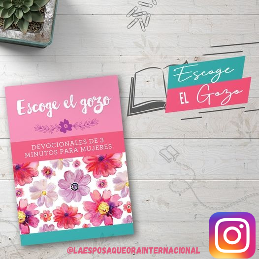 Biblia de Regalo y libro Escoge el gozo